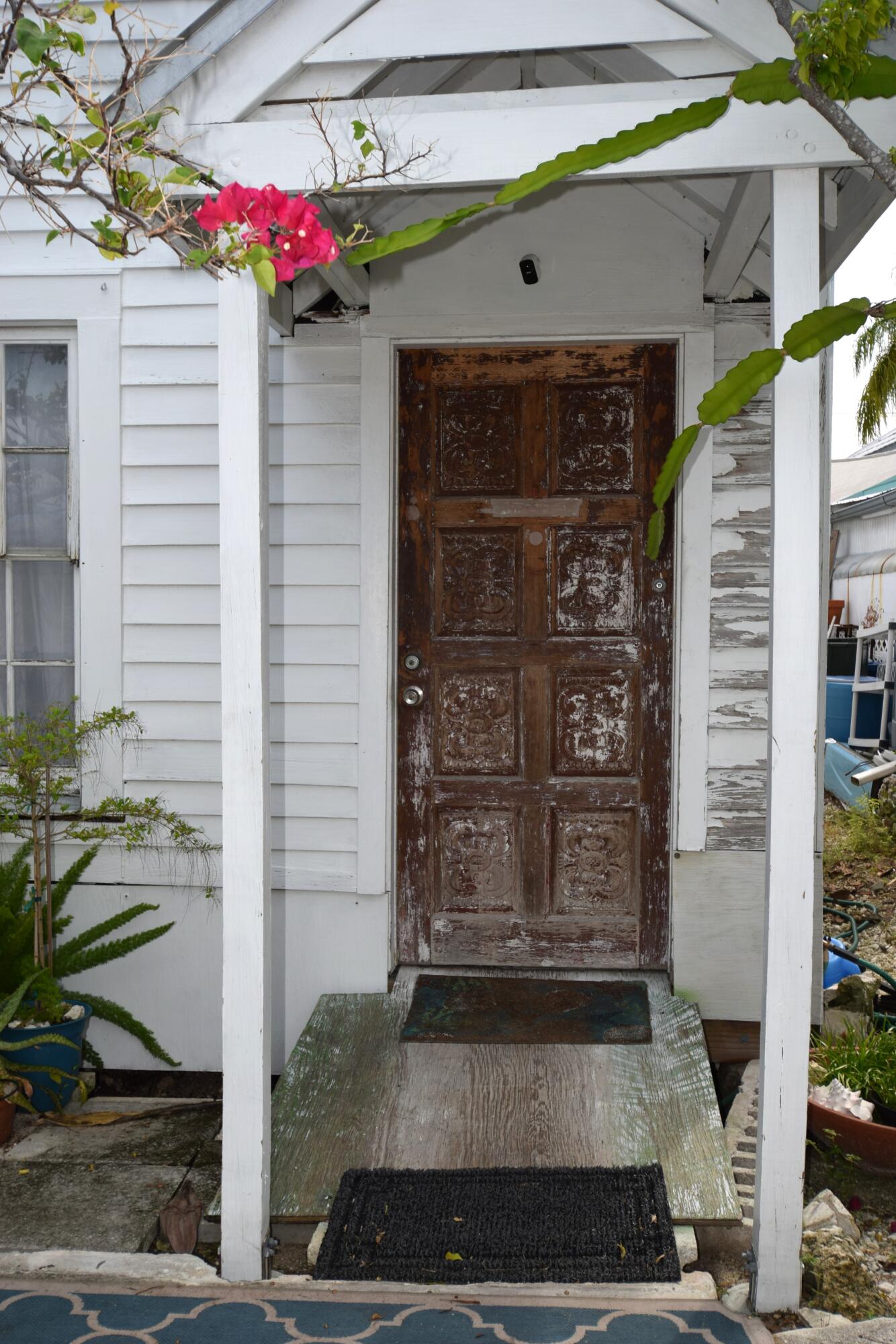 1102 Whitehead Street Key West, FL 33040 - Photo 11 of 22 a view of entryway front of house
