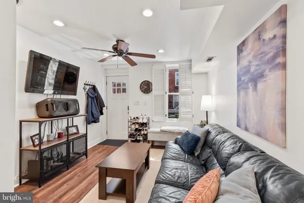 $2,175 | 717 South Rose Street, Baltimore, MD 21224