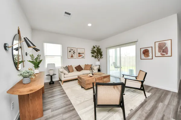 $2,545 | 10311 Malta Trce Drive, Rosharon, TX 77583