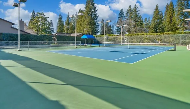 a view of a tennis court