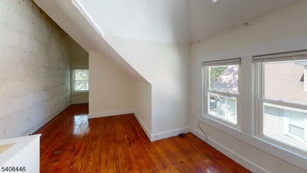 $4,600 | 40-42 Dunnell Road, Unit 1, Maplewood, NJ 07040