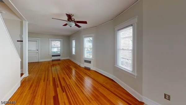 $4,600 | 40-42 Dunnell Road, Unit 1, Maplewood, NJ 07040