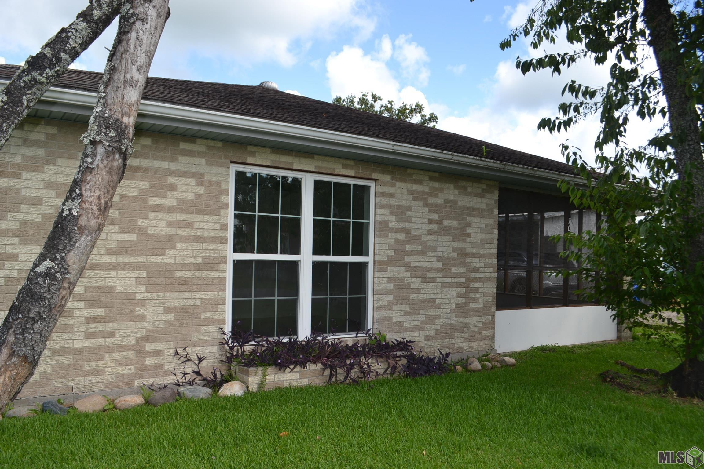 702 Coulon Road Thibodaux, LA 70301 - Photo 5 of 36 Gallery Image 5