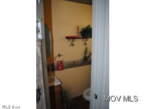 20 Mound Manor Road St. Marys, WV 26170 - Photo 15 of 21 Half Bath