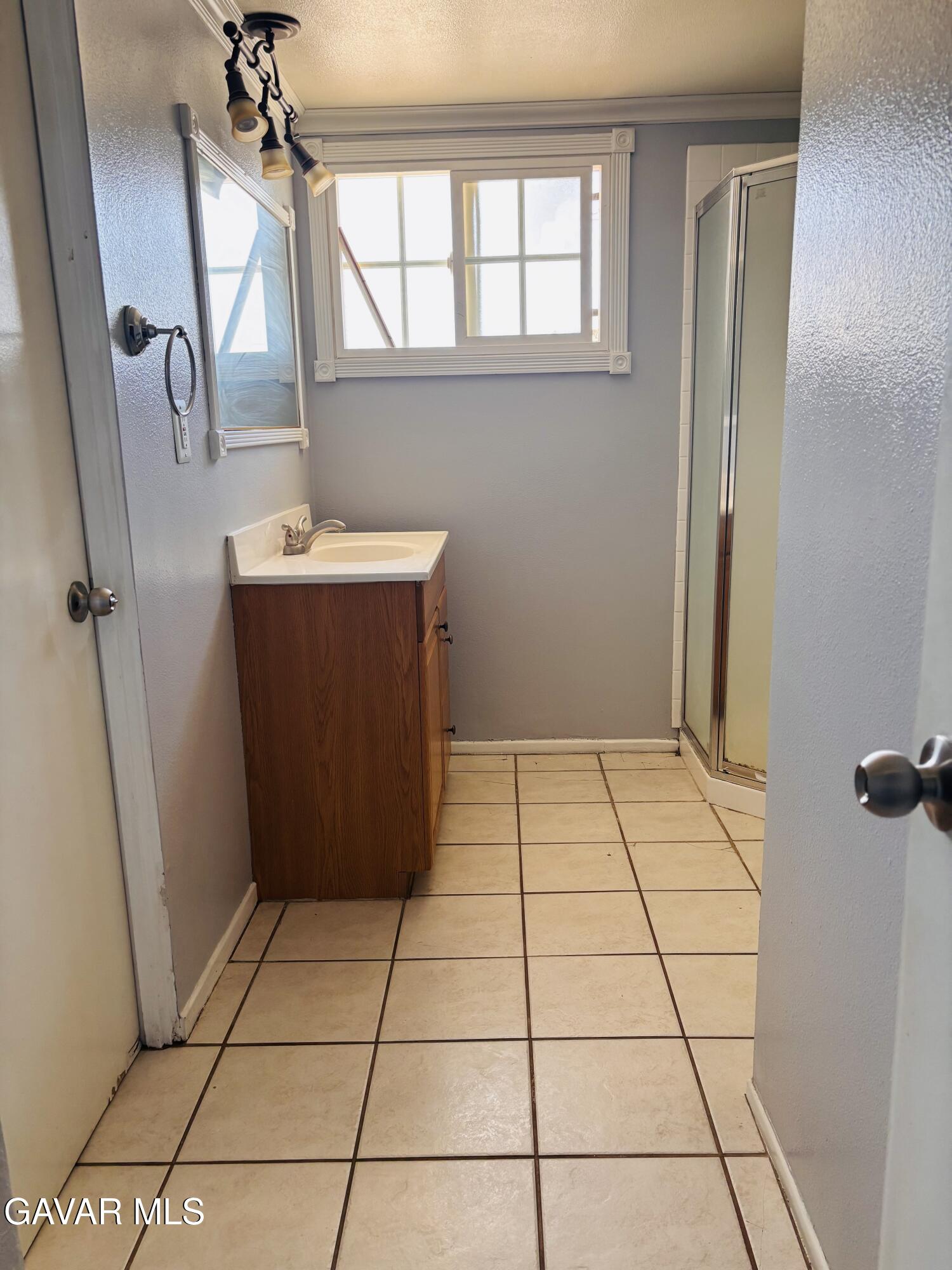 38650 Yucca Tree Street Palmdale, CA 93551 - Photo 11 of 20 IMG_9987