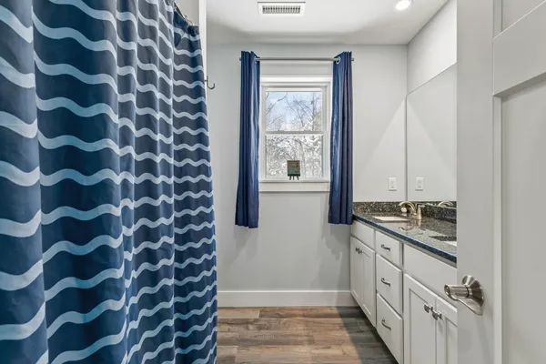 $995,000 | 11 Driftwood Lane, Kittery, ME 03904