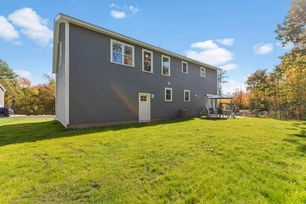$995,000 | 11 Driftwood Lane, Kittery, ME 03904