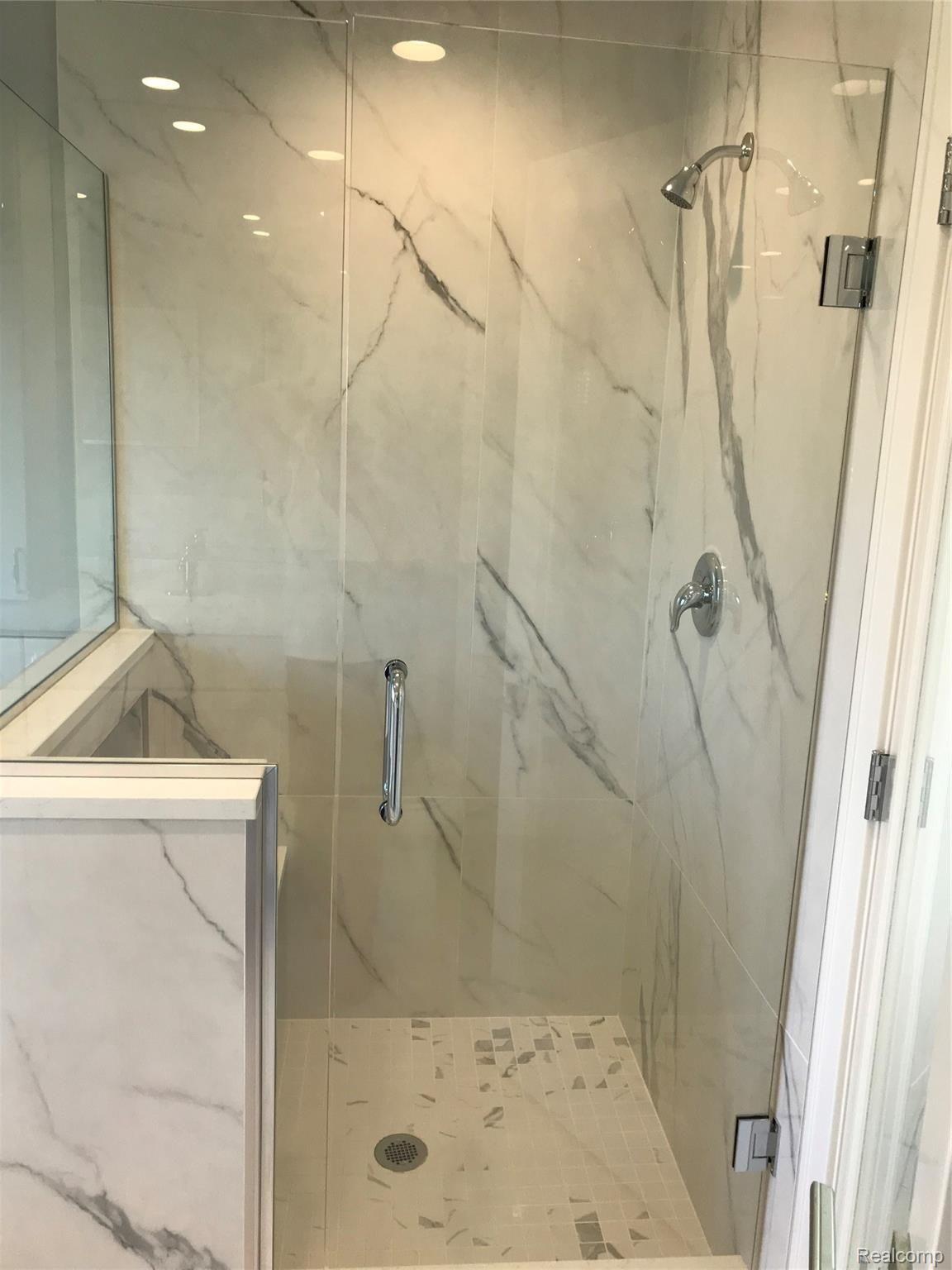 523 Ridge Point Drive Dundee, MI 48131 - Photo 20 of 34 Master Bath Shower.jpg