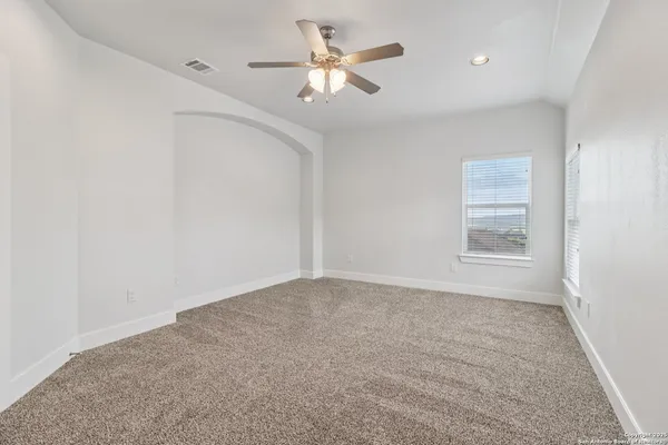 $695,000 | 31040 Clover Pass, Bulverde, TX 78163