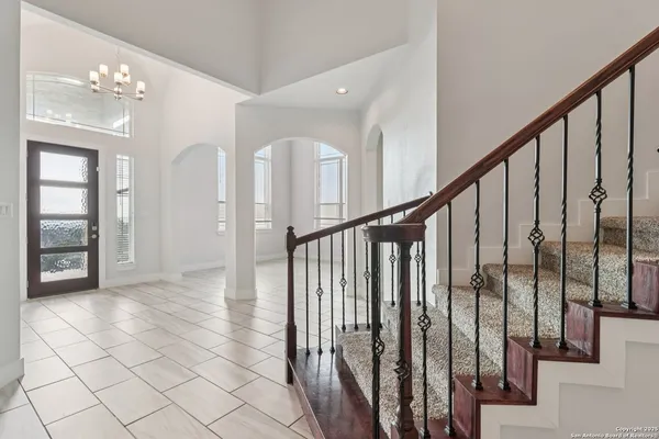 $695,000 | 31040 Clover Pass, Bulverde, TX 78163