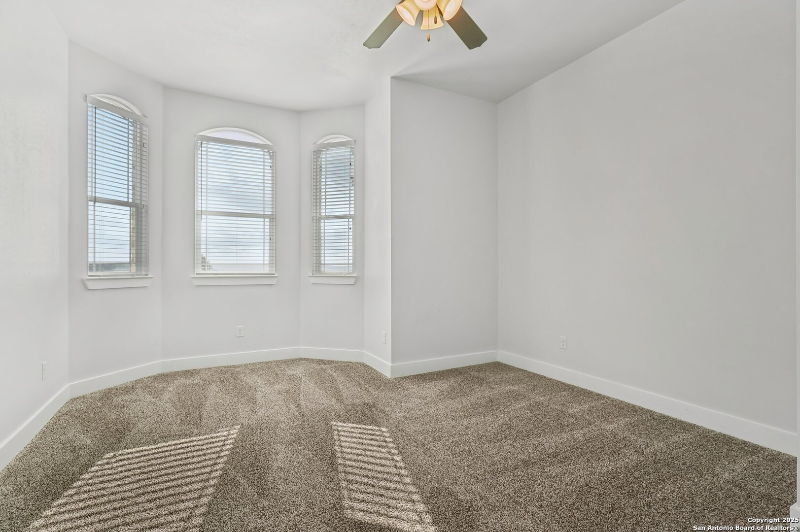 31040 Clover Pass Bulverde, TX 78163 - Photo 35 of 45