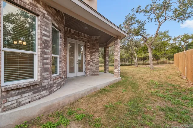 $770,000 | 31040 Clover Pass, Bulverde, TX 78163