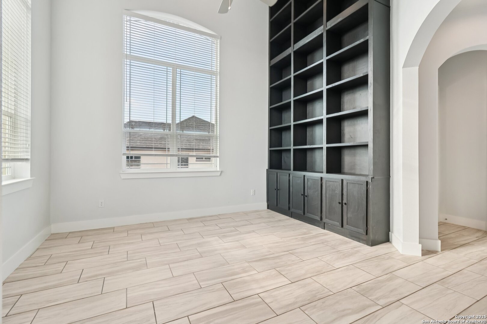 31040 Clover Pass Bulverde, TX 78163 - Photo 5 of 45