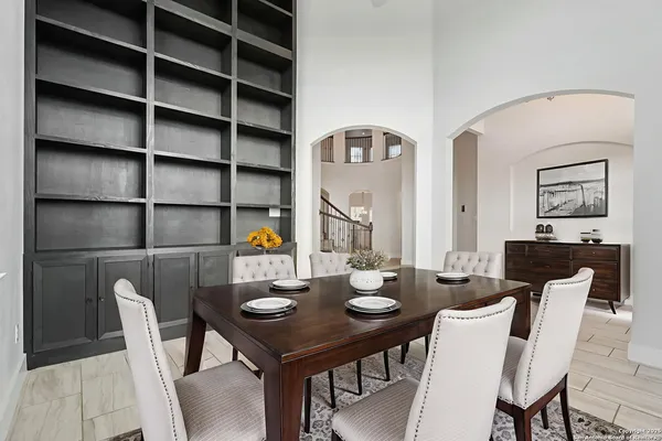 $695,000 | 31040 Clover Pass, Bulverde, TX 78163