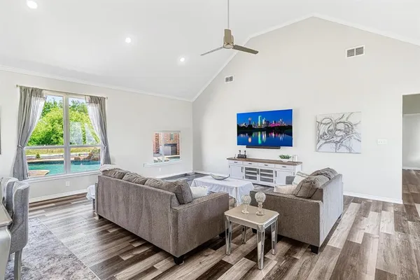 $1,290,000 | 1627 Farm To Market Road 547, Farmersville, TX 75442