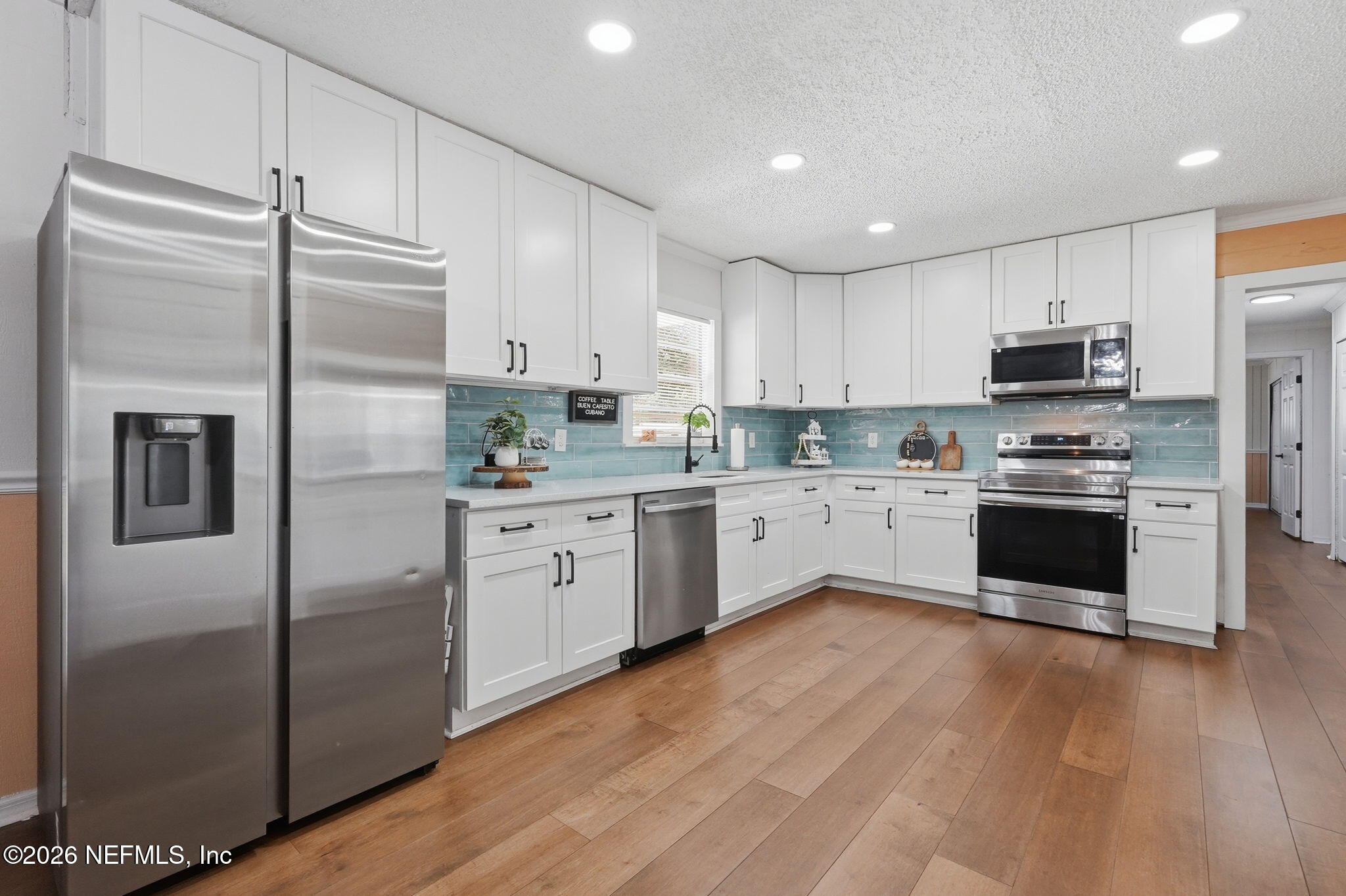5684 Maverick Road Middleburg, FL 32068 - Photo 11 of 28 Kitchen