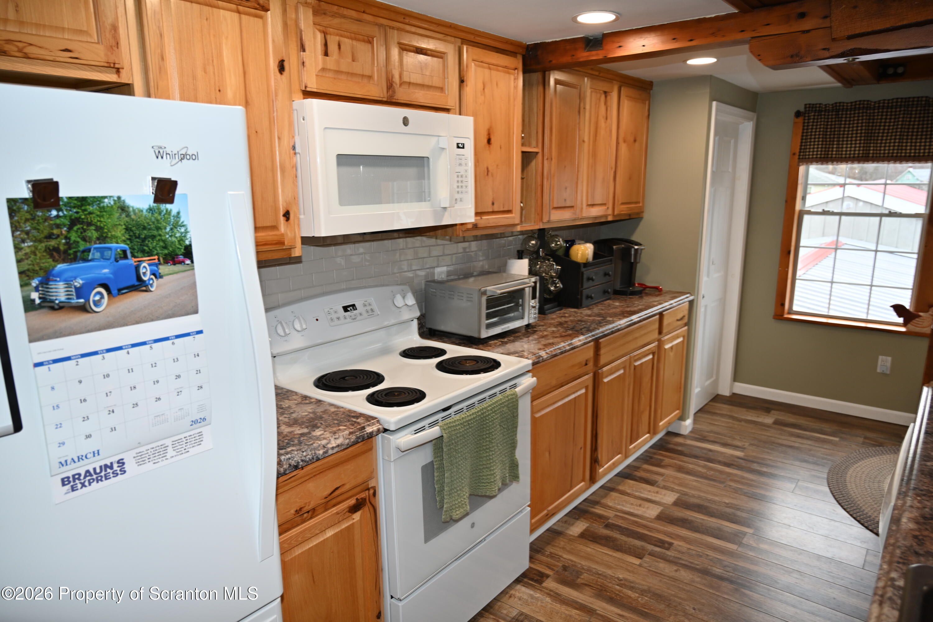 51 4th Street Hallstead, PA 18822 - Photo 8 of 40 DSC_2375