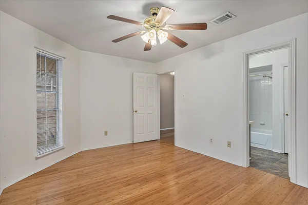 $520,000 | 508-510 Clarence Street, Tomball, TX 77375