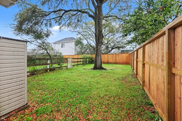 $520,000 | 508-510 Clarence Street, Tomball, TX 77375