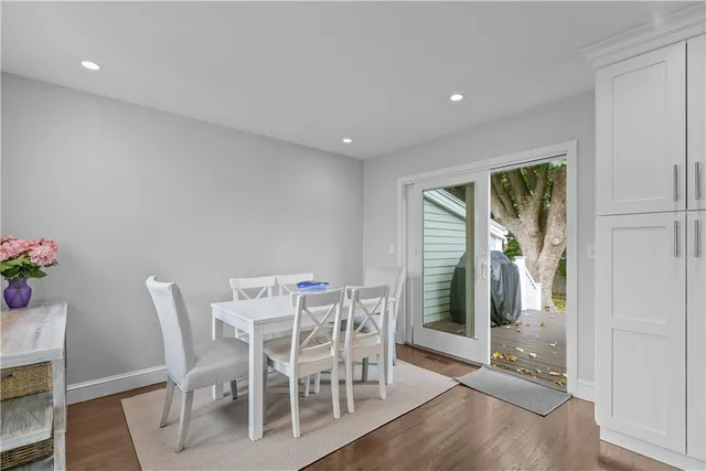 $3,400 | 18 Sylvan Terrace, Newport, RI 02840