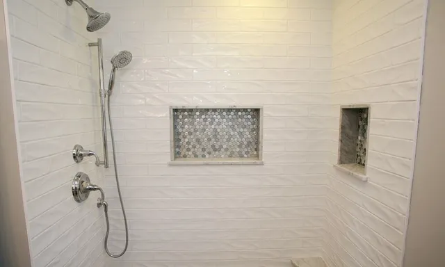 $3,400 | 18 Sylvan Terrace, Newport, RI 02840