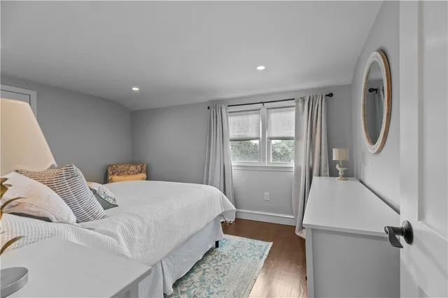 $3,400 | 18 Sylvan Terrace, Newport, RI 02840