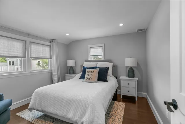 $3,400 | 18 Sylvan Terrace, Newport, RI 02840