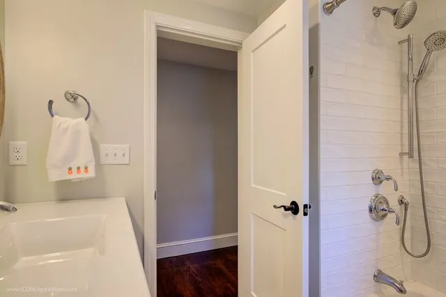 $3,400 | 18 Sylvan Terrace, Newport, RI 02840