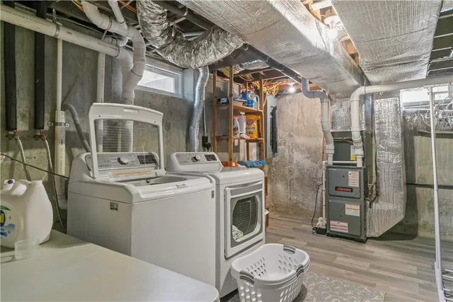 $3,400 | 18 Sylvan Terrace, Newport, RI 02840