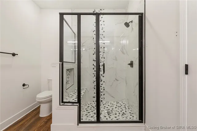 $379,900 | 422 Pine Dr Circle, Henryville, IN 47126