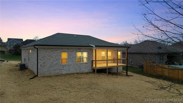 $379,900 | 422 Pine Dr Circle, Henryville, IN 47126