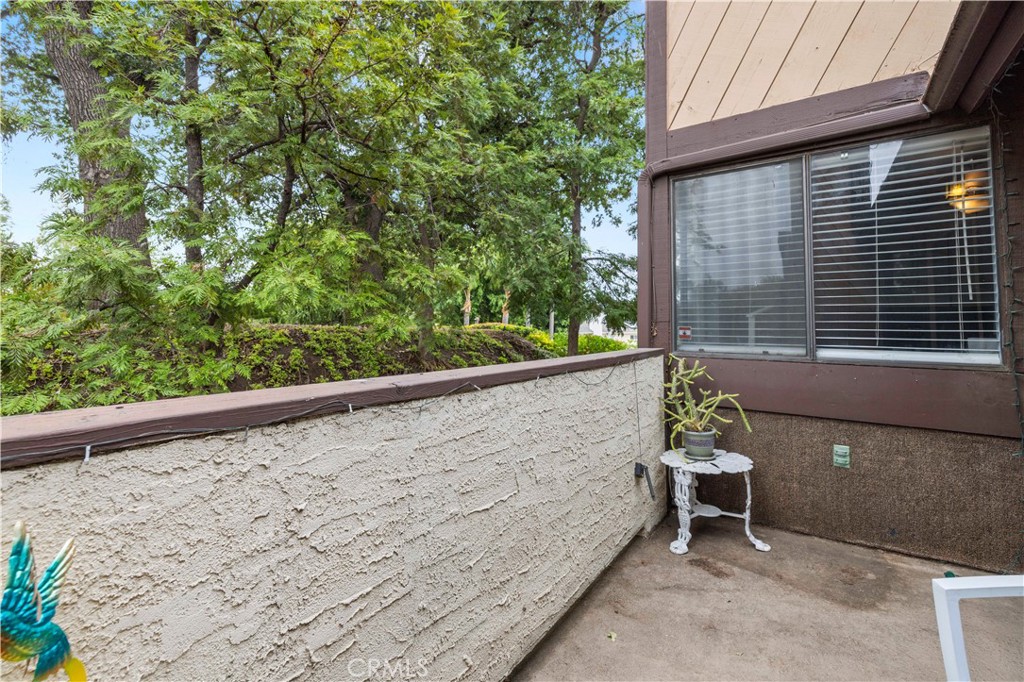 24835 Apple Street, Unit F Newhall, CA 91321 - Photo 31 of 39