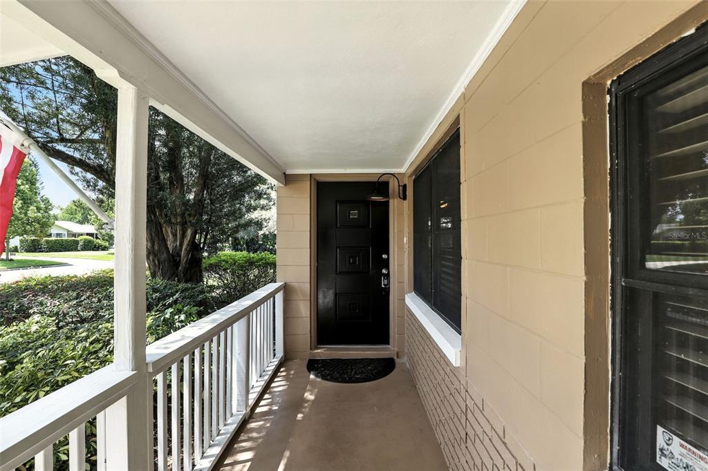 524 Byron Road Winter Park, FL 32792 - Photo 2 of 45 Gallery Image 2