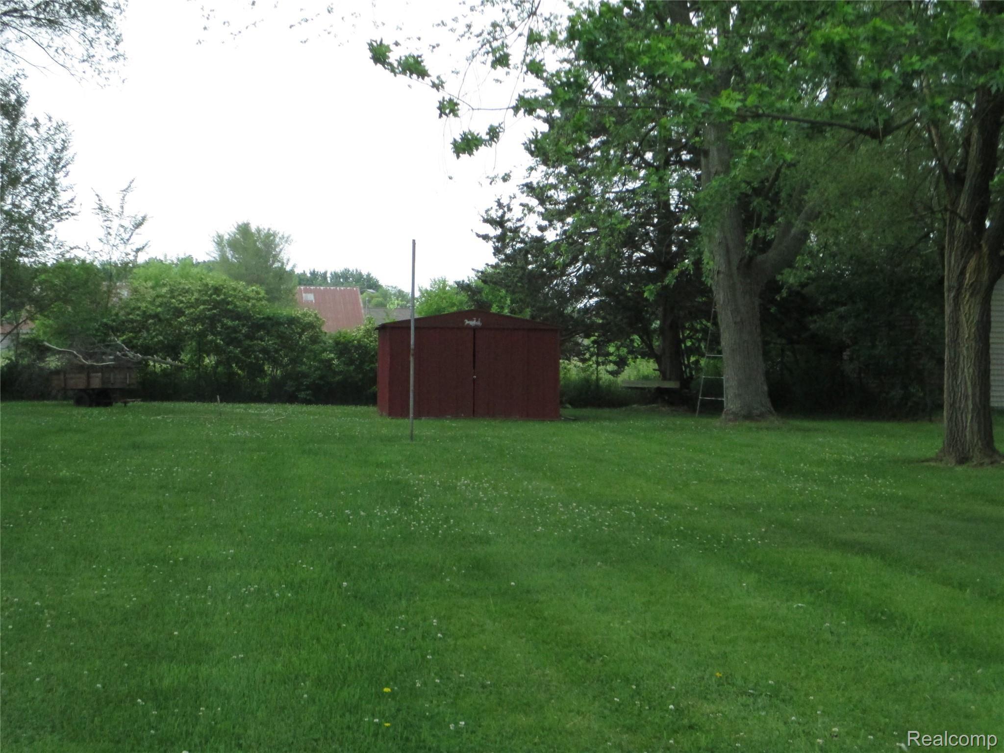 6483 Calkins Road Flint, MI 48532 - Photo 3 of 3 Calkins shed.JPG