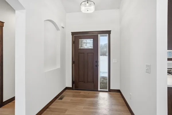 $799,900 | 906 Acorn Court, Hudson, WI 54016