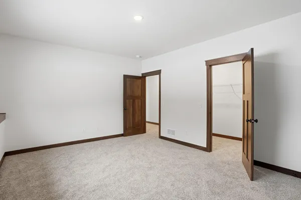 $799,900 | 906 Acorn Court, Hudson, WI 54016