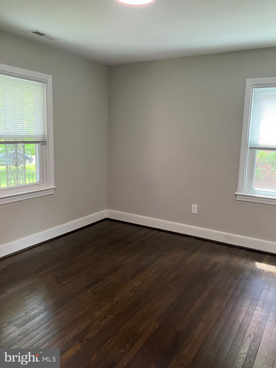 915 Hampton Road Petersburg, VA 23805 - Photo 21 of 45