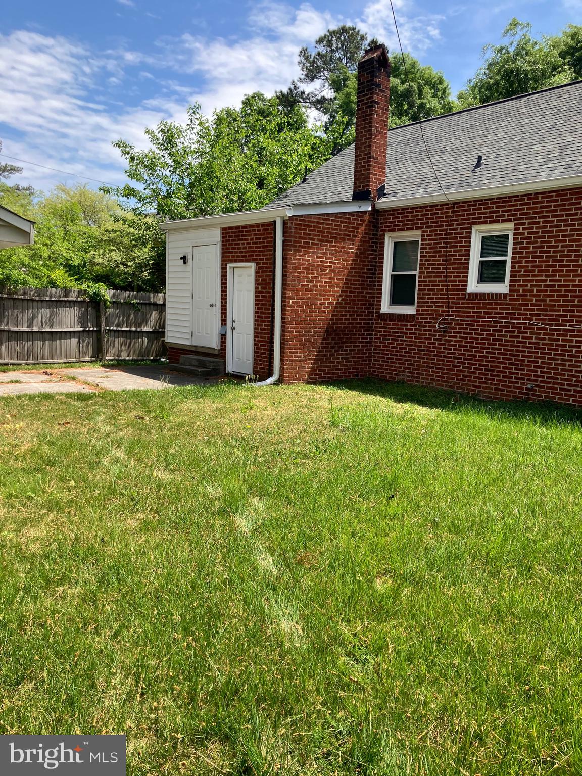 915 Hampton Road Petersburg, VA 23805 - Photo 47 of 50