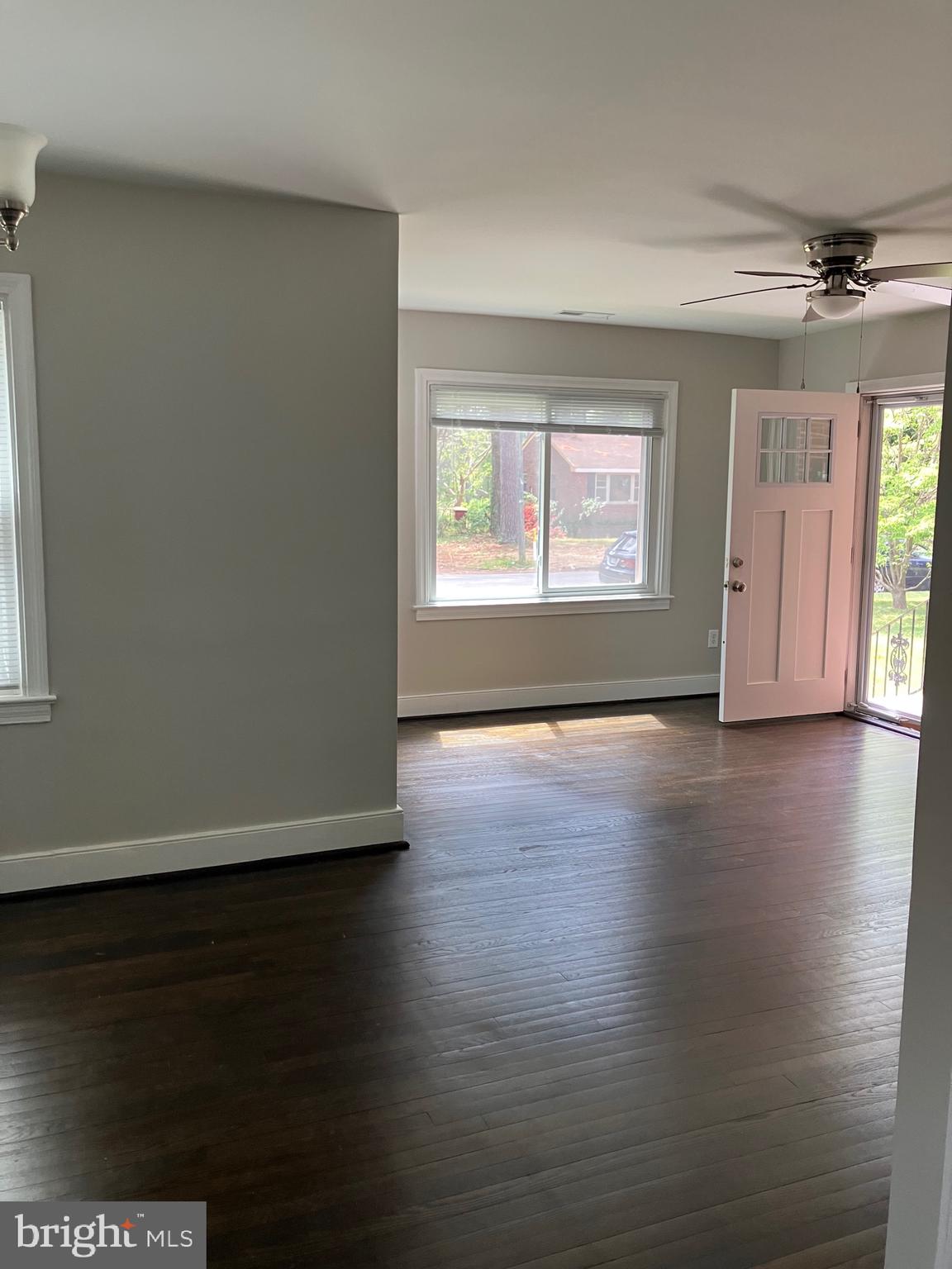 915 Hampton Road Petersburg, VA 23805 - Photo 6 of 50