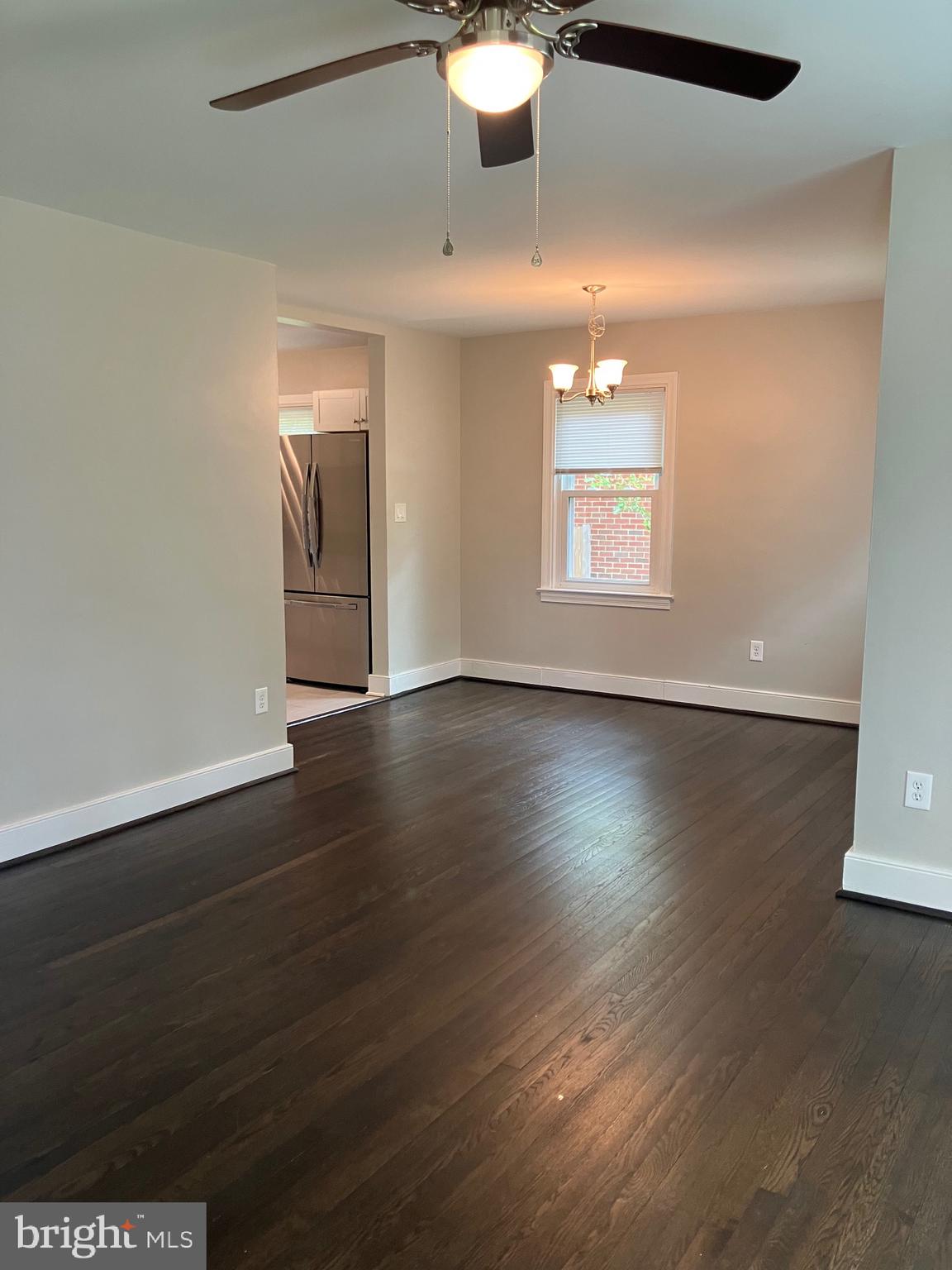 915 Hampton Road Petersburg, VA 23805 - Photo 9 of 45