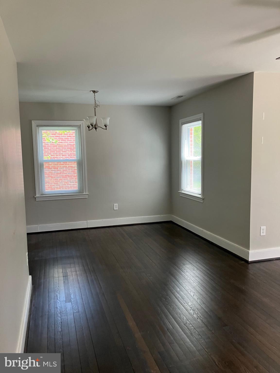 915 Hampton Road Petersburg, VA 23805 - Photo 10 of 50