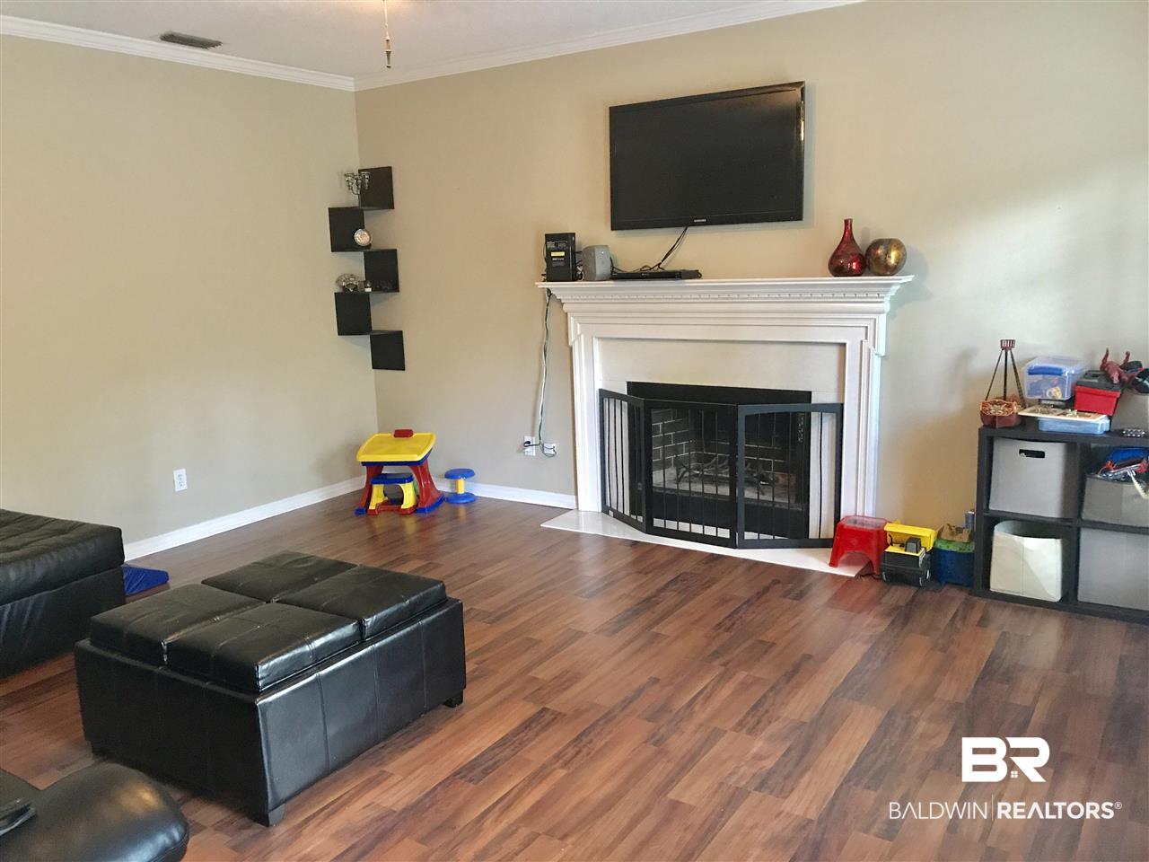 631 Ridgewood Drive Daphne, AL 36526 - Photo 2 of 16