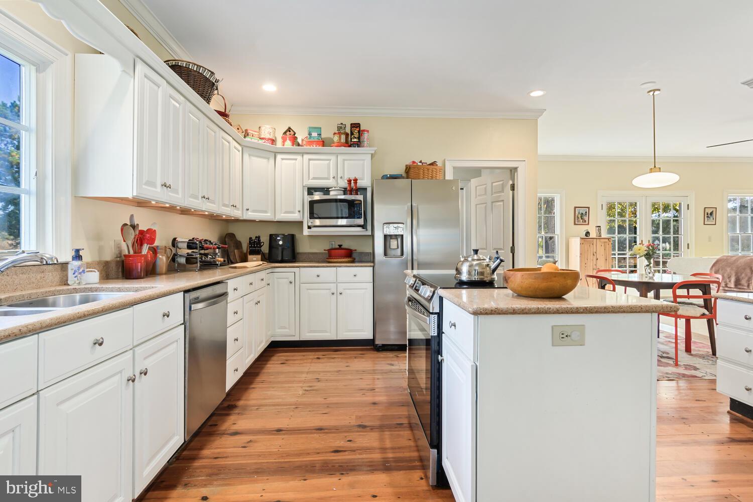 6855 Cookes Hope Road Easton, MD 21601 - Photo 5 of 69 Kitchen