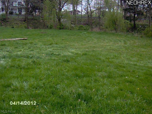 3805 East Waterloo Road Akron, OH 44312 - Photo 5 of 6 Gallery Image 5