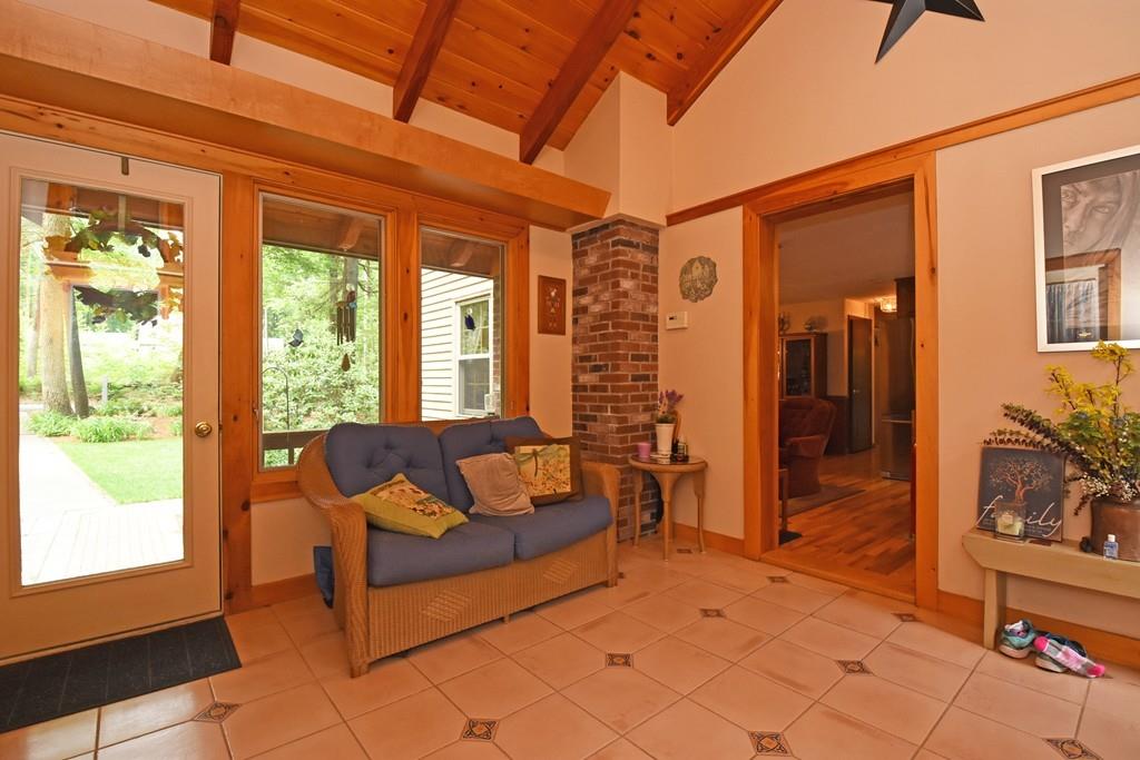 46 Christian Hill Road Upton, MA 01568 - Photo 3 of 35 Gallery Image 3