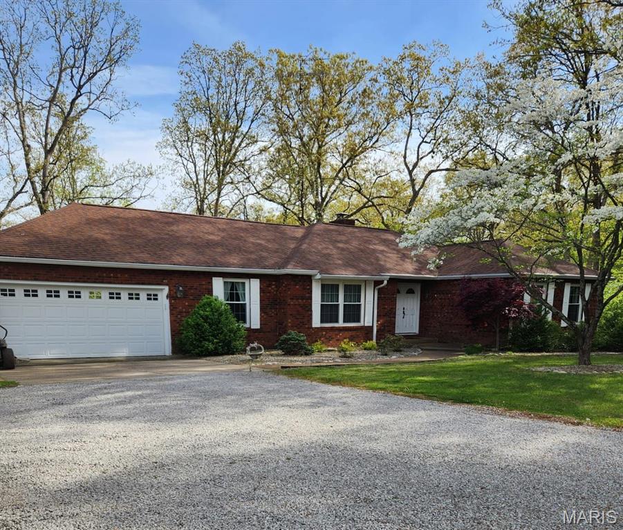 18865 East Weber Road Mount Vernon, IL 62864 - Photo 1 of 3 Gallery Image 1