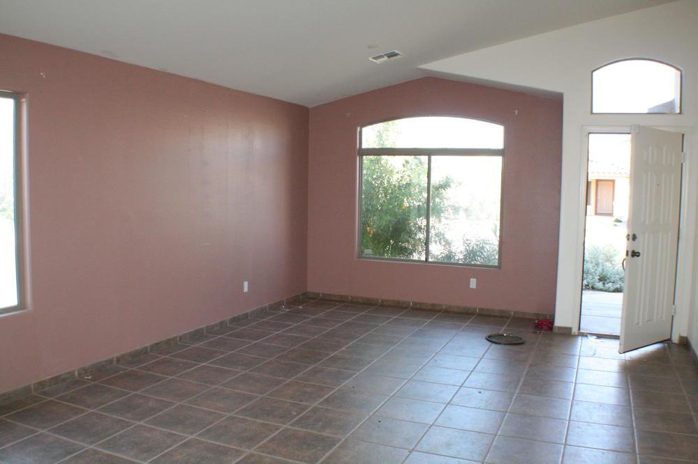 44879 West Applegate Road Maricopa, AZ 85139 - Photo 2 of 8 Family room