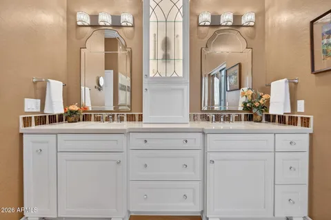 $1,165,000 | 10320 East Pine Valley Drive, Scottsdale, AZ 85255