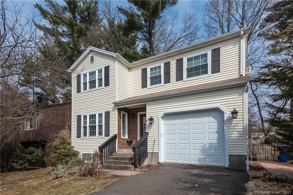Welcome home to 82 Litchfield Road, come on in and take a look around.