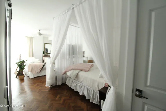 $1,790 | 308 Excelsior Avenue, Unit 201, Saratoga Springs, NY 12866